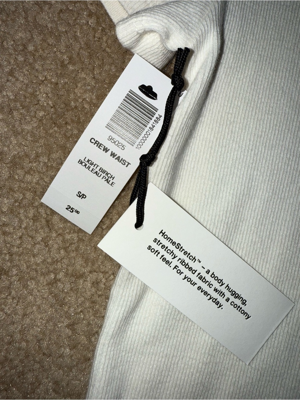 Aritzia TNA ‘Homestretch Crew Waist T Shirt’ - Picture 2 of 3